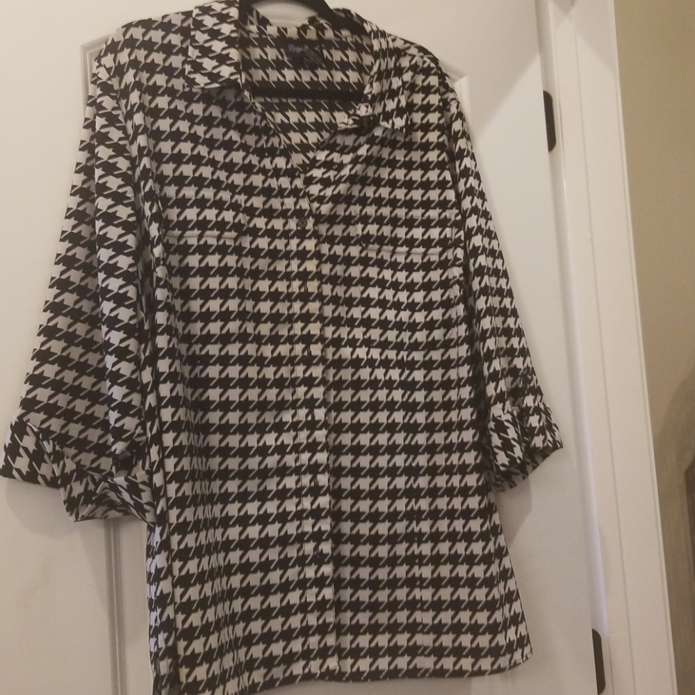 Maggie Barnes button down houndstooth 2x 22/24